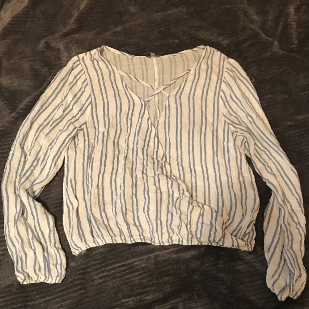 Charlotte Russe Blue Loose Sleeve Top